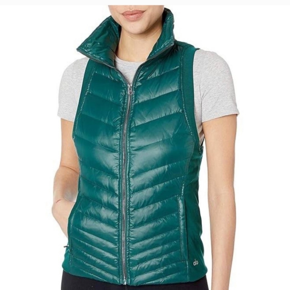 Alo yoga Green Vest Size Extra Small